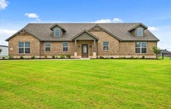 13421 Sage Meadow Circle, Sanger, TX 76266