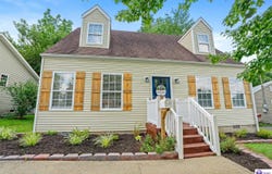 216 W Warfield Street, Elizabethtown, KY 42701