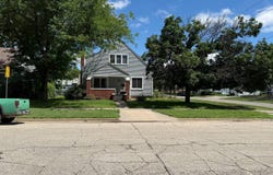 521 E Court St, Beloit, KS 67420