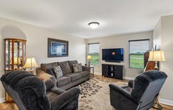 1607 NE 2nd Street, Stuart, IA 50250