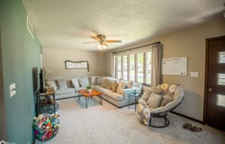 1426 E Lucas Street, Algona, IA 50511
