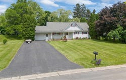 40 Colleen, Henrietta, NY 14534