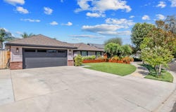 3118 W Dorothea Avenue, Visalia, CA 93277
