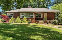 1818 Tune Ave, Florence, AL 35630