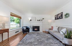 860 N 8th E, Mountain Home, ID 83647-2242