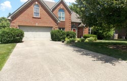 8006 Sea Hero, Versailles, KY 40383