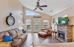 522 Tanasi Tr, Pigeon Forge, TN 37863