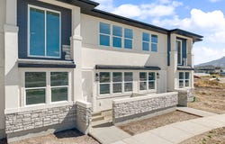 743 S HARRISON Dr, Springville, UT 84663