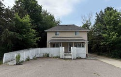 1148 E Main Street, Reedsburg, WI 53959