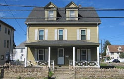 28 Cedar Street, Milford, MA 01757