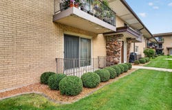 6150 S Kensington Avenue, Countryside, IL 60525