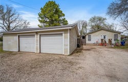 113 W Adams Street, Coffeyville, KS 67337