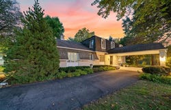 1287 W 61st Terrace, Kansas City, MO 64113