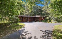 05100 Beechwood Lane, South Haven, MI 49090