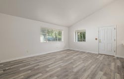108 Bramblewood Court, Rogue River, OR 97537
