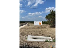 133 Cedar Bluff Loop, Gatesville, TX 76528
