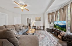 1140 HIGH Avenue, OSHKOSH, WI 54901-3528