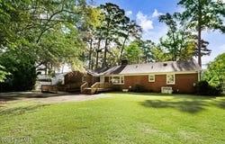 2102 Hardee Road, Kinston, NC 28504
