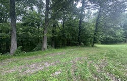 482 McCubbins Rd, Lebanon Junction, KY 40150