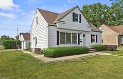30031 Thomas Street, Willowick, OH 44095