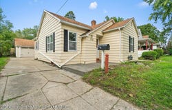 1928 Sunnyside Avenue, Lansing, MI 48910