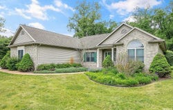 53958 Pheasant Ridge Dr, Bristol, IN 46507