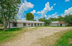 247 N 12th St, Ponchatoula, LA 70454