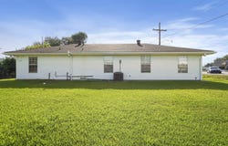 1425 E Tunnel Blvd, Houma, LA 70363