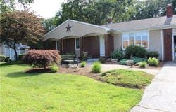 25 Beechnut Drive, Johnston, RI 02919