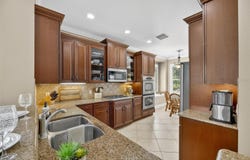 5312 GOLDEN ISLES DRIVE, APOLLO BEACH, FL 33572