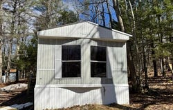 30 Squire Court, Winthrop, ME 04364