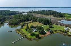 157 Hazzard Lane, Lancaster, VA 22503