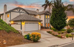 6823 Corintia St, Carlsbad, CA 92009