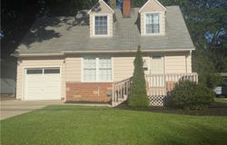 442 Fairway Boulevard, Willowick, OH 44095
