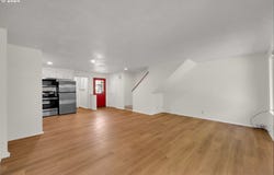 1308 QUAKER ST, Eugene, OR 97402