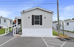 649 N FRANKLIN STREET, CHAMBERSBURG, PA 17201