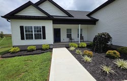 3274 Dawson Springs Rd, Hopkinsville, KY 42240