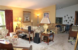 635 N Hametown Road, Akron, OH 44333