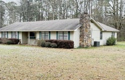 114 Timber Ln, White Hall, AR 71602