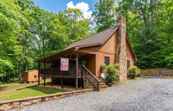 94 BEAR PATH LN, Lyndhurst, VA 22952