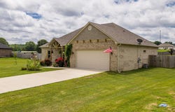 21 Marthas Field Drive, Greenbrier, AR 72058
