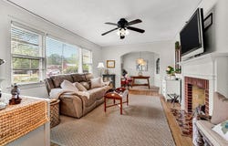 1104 Jefferson St, Greenwood, SC 29646