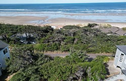 Shoreline Loop, Florence, OR 97439