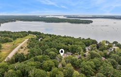 10 Birch Lane, Cumberland, ME 04110