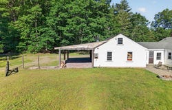 4 Hamilton Hill Rd, Townsend, MA 01474