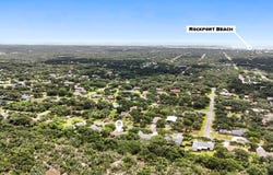 829 Redwood Ave, ROCKPORT, TX 78382