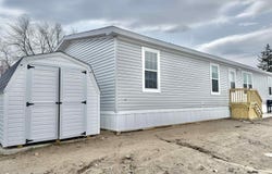 1226 Wellington Drive, Mt Pleasant, MI 48858