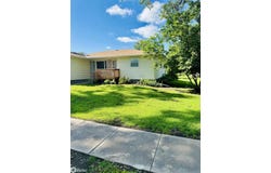 109 1St Street, Elliott, IA 51532
