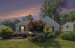 206 W McKay Street, Saline, MI 48176