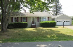 21 Westbrook Terrace, Hampden, ME 04444
